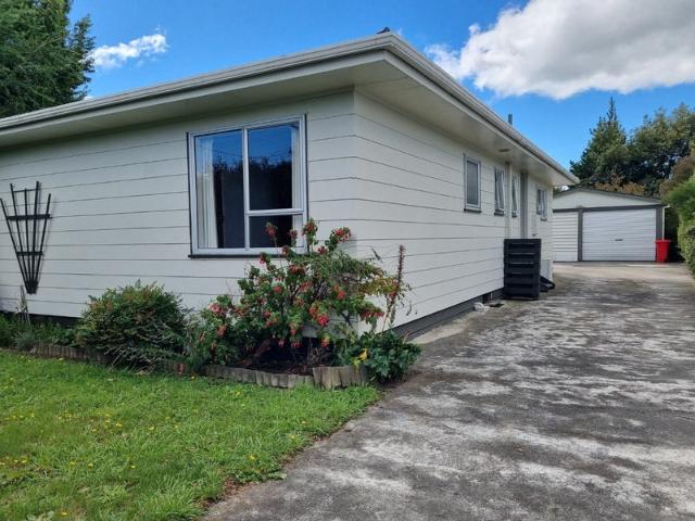 House for rent in Carterton, Carterton District