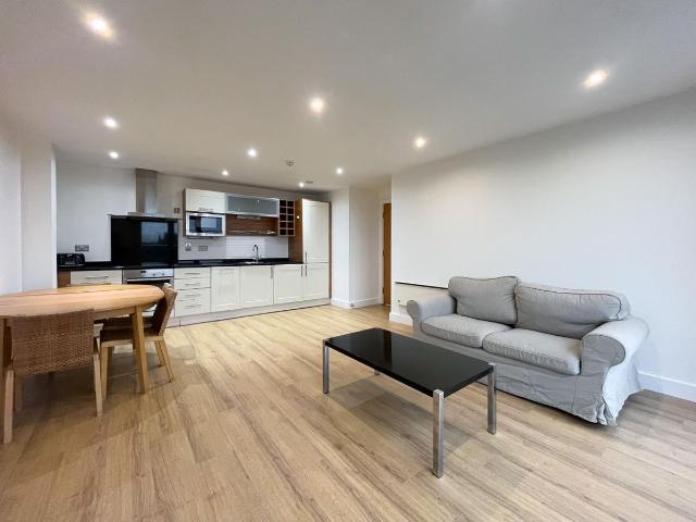 House for rent in Steander, Leeds