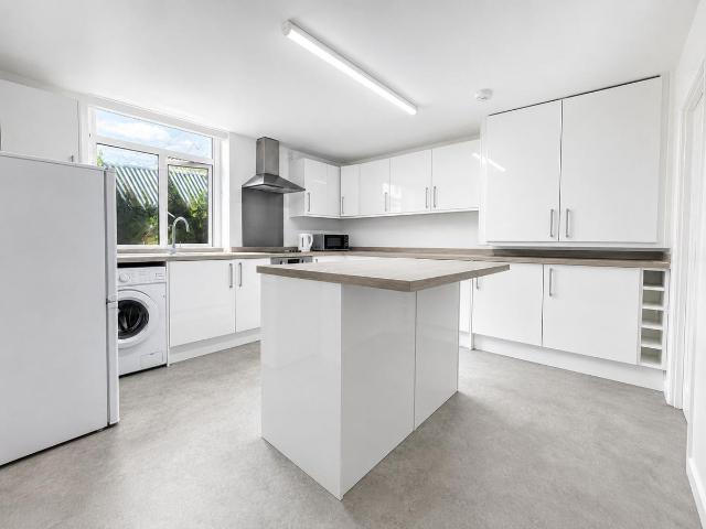 House for rent in Exley Head, Keighley
