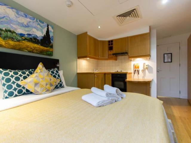 Studio for rent in Saint Pancras, Greater London