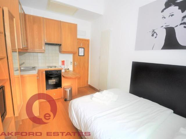 House for rent in Saint Pancras, Greater London