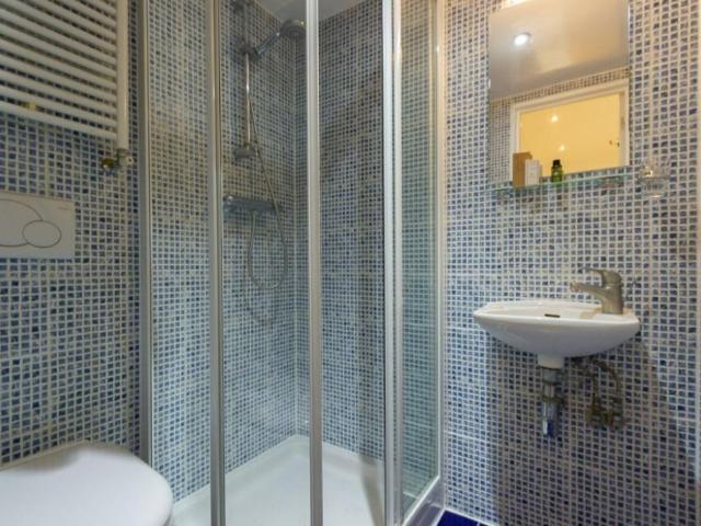 Studio for rent in Saint Pancras, Cat Hill