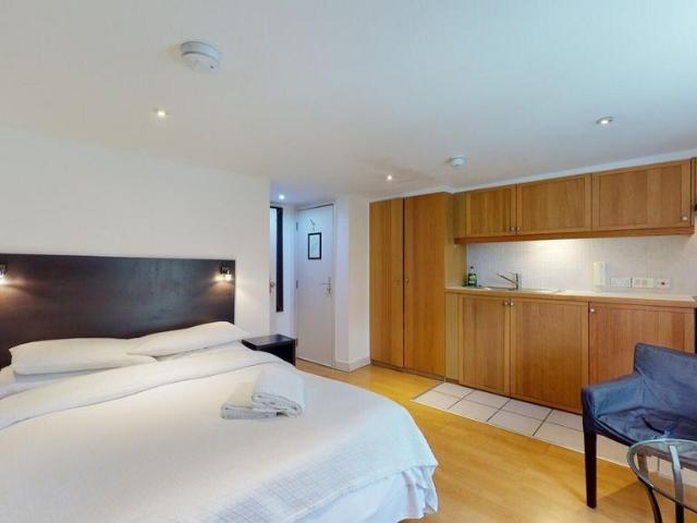 Apartment for rent in Saint Pancras, Greater London