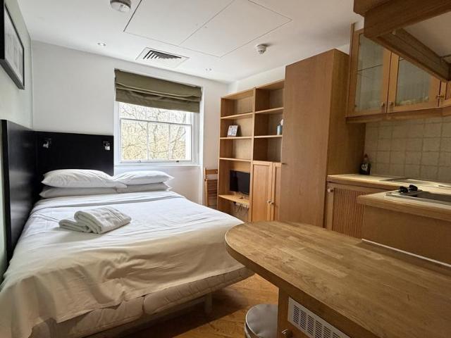 Apartment for rent in Saint Pancras, Greater London