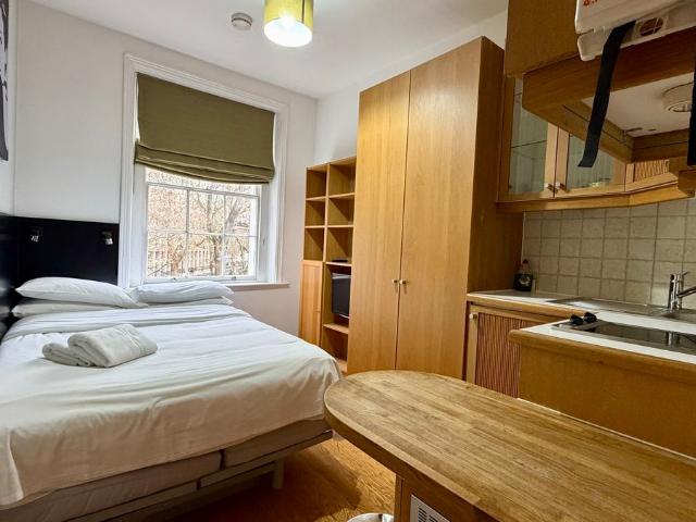 Studio for rent in Saint Pancras, Greater London