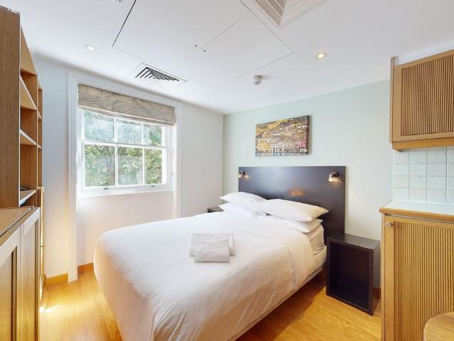 Studio for rent in Saint Pancras, Greater London