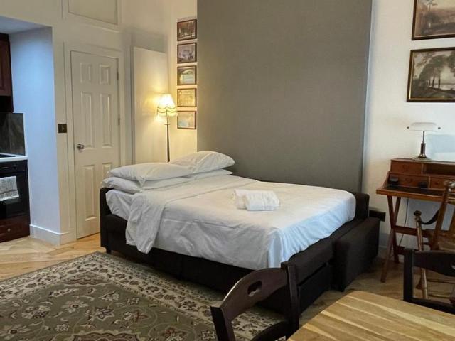 House for rent in Saint Pancras, Greater London