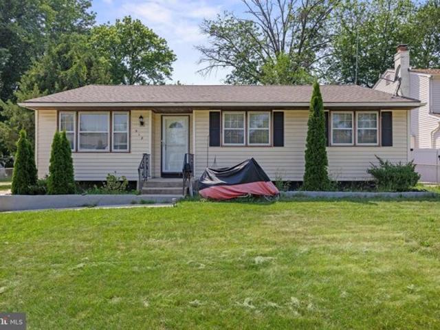 House for sale in Lawnside