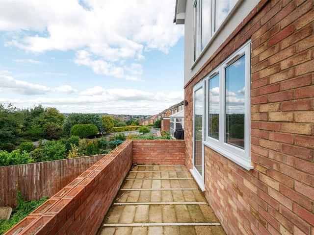Apartment for rent in Daws Hill, Cressex