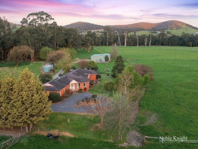 House for sale in Steels Creek, Melbourne