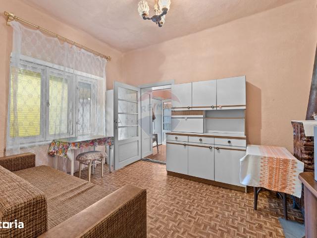 Casă vânzări