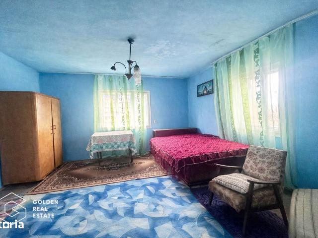 Casă vânzări