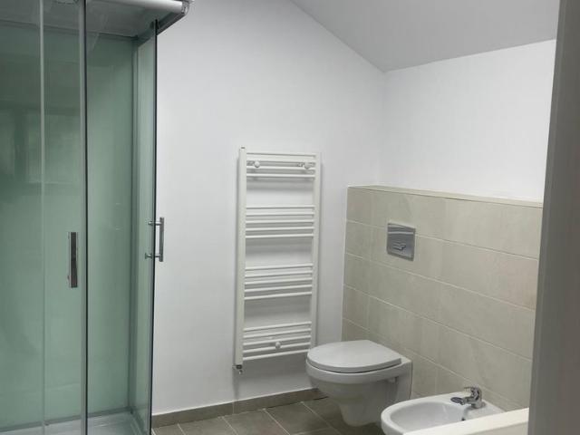 Casă închirieri