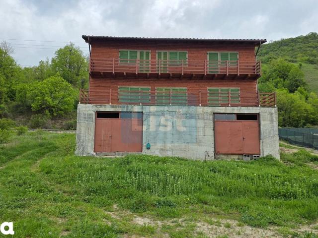 Casă vânzări