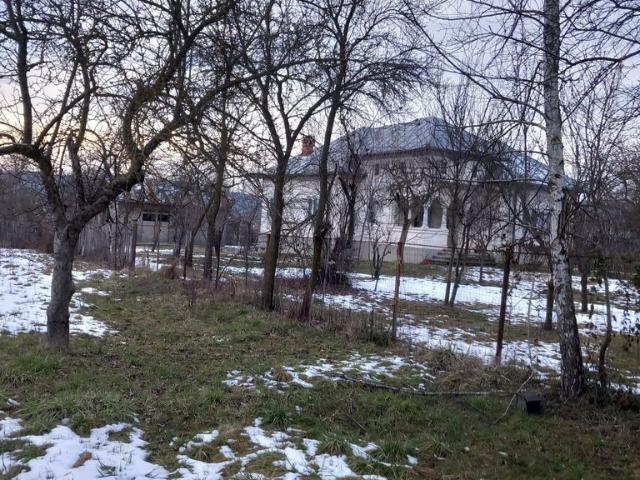 Casă vânzări