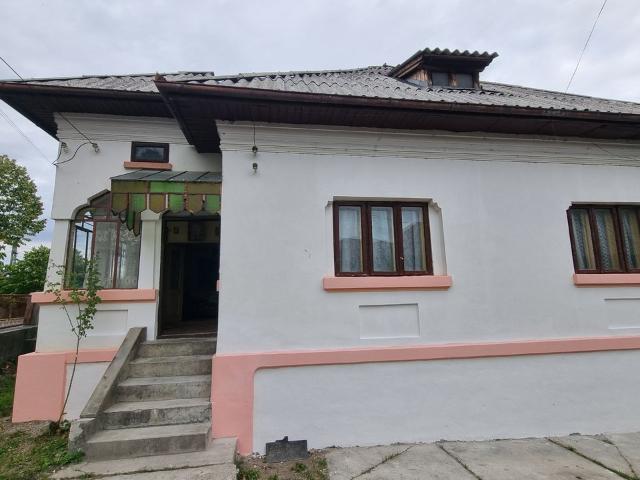 Casă vânzări