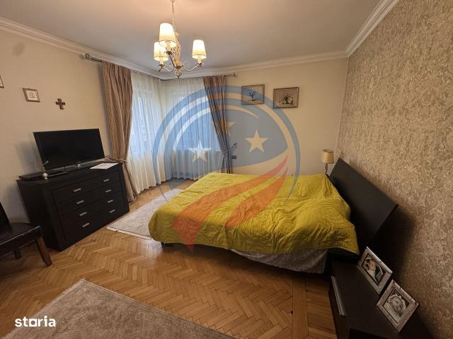 Casă vânzări