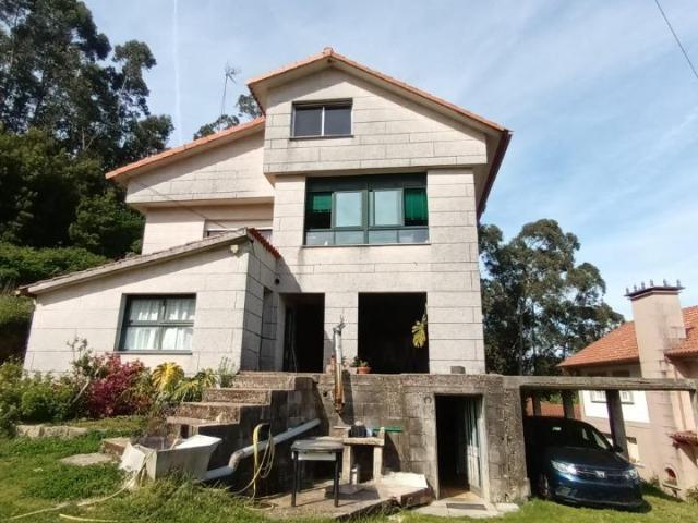 Casa en venta en Ventosela, Vigo