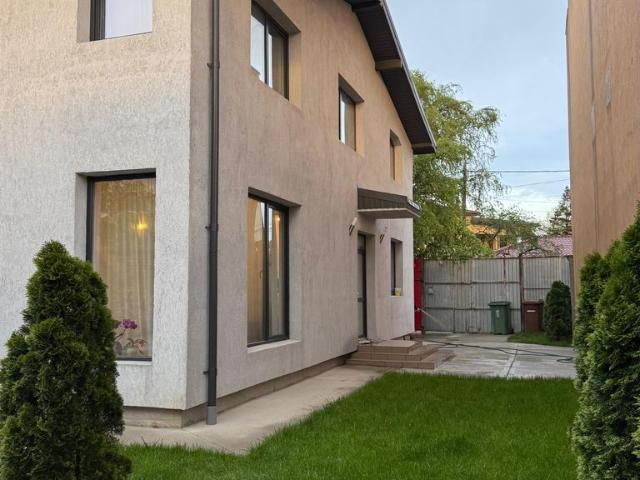 Casă vânzări