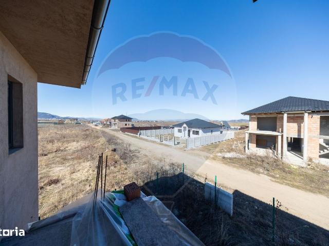 Casă vânzări în Romani, Brașov