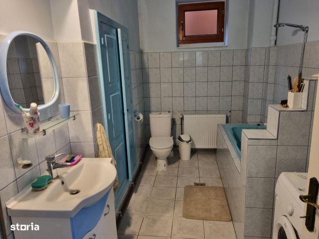 Casă vânzări