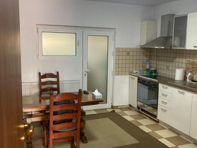 Casă închirieri în București
