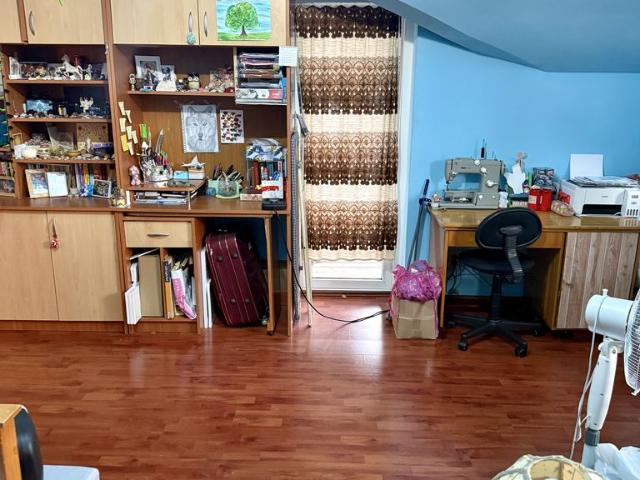Casă vânzări