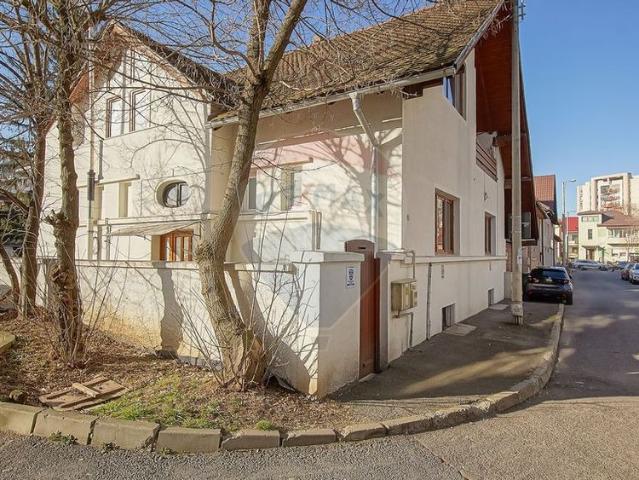 Casă închirieri în Brașov