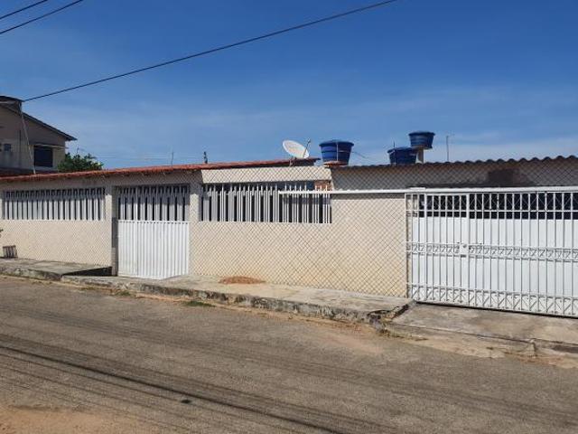 Casa venda em Região Geográfica Imediata de Luziânia, Região Integrada de Desenvolvimento do Distrito Federal e Entorno