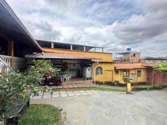 Casa venda em São Mateus, Contagem