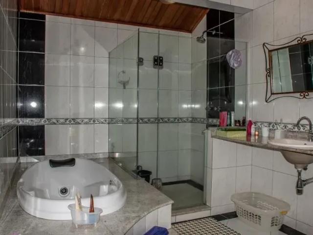 Casa venda em Região Geográfica Imediata de Goiânia, Goiânia