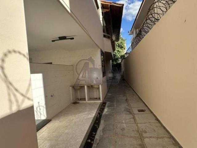 Casa venda em Região Geográfica Imediata de Montes Claros, Montes Claros