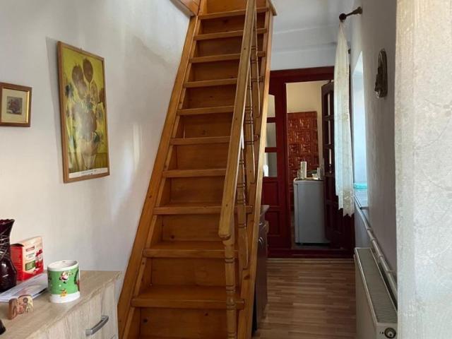 Casă vânzări