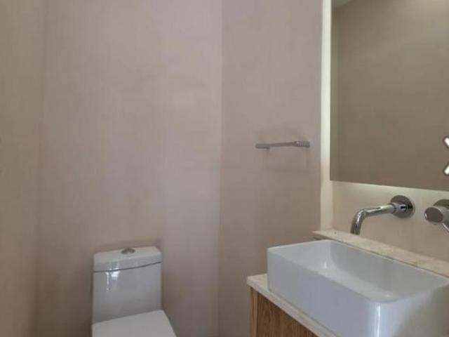 CASA $1,900,000 EN CONKAL YUCATÁN. ESTILO COLONIAL. CON PISCINA. DE 108 M2