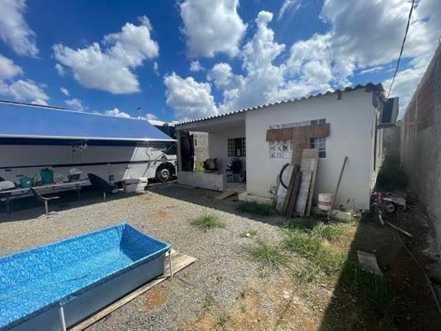 Casa venda em Região Geográfica Imediata do Distrito Federal, Região Integrada de Desenvolvimento do Distrito Federal e Entorno