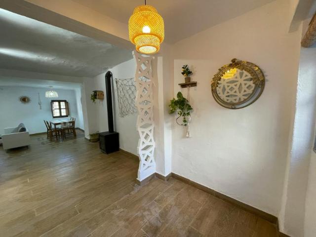 Casa en alquiler en La Serranía, Valencia