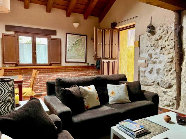 Casa en venta en Sexmo de Posaderas, Turégano