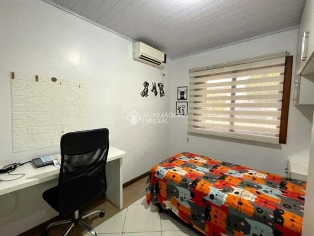 Casa venda em Nova Crixás, Região Geográfica Intermediária de Goiânia