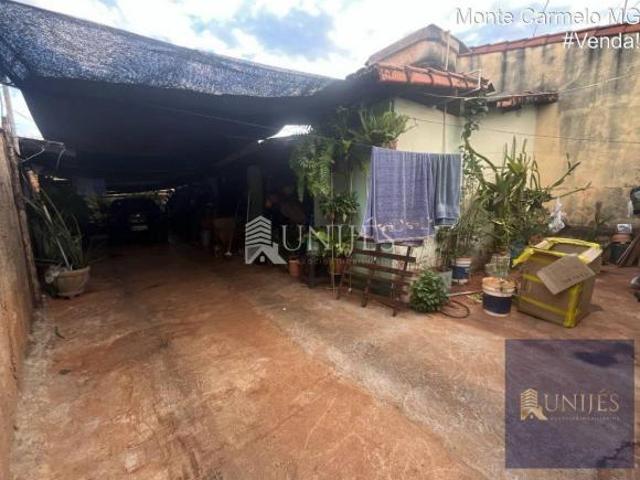 Casa venda em Região Geográfica Imediata de Monte Carmelo, Monte Carmelo