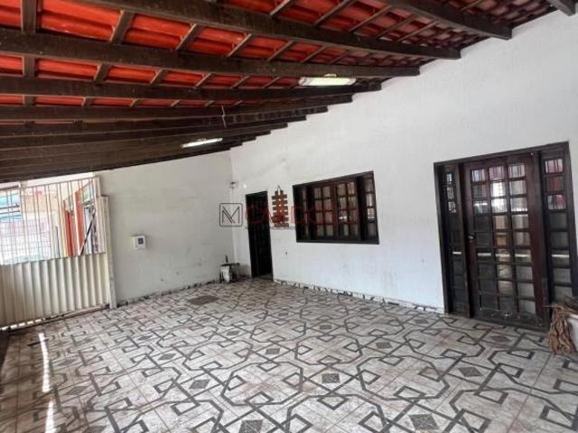 Casa venda em Região Geográfica Imediata do Distrito Federal, Região Integrada de Desenvolvimento do Distrito Federal e Entorno