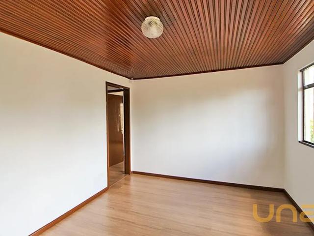 Casa aluguel em Ahú, Curitiba