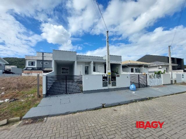 Casa aluguel em Loteamento Lisboa III, São José