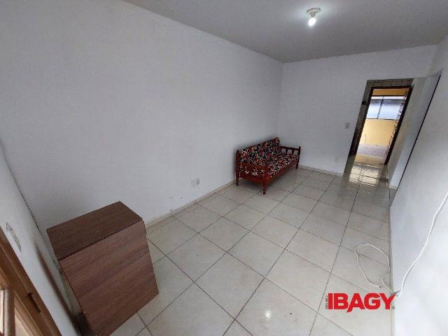 Casa aluguel em Região Geográfica Imediata de Florianópolis, Desterro