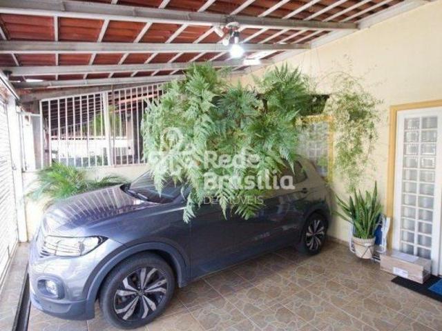 Casa venda em Região Geográfica Imediata do Distrito Federal, Região Integrada de Desenvolvimento do Distrito Federal e Entorno