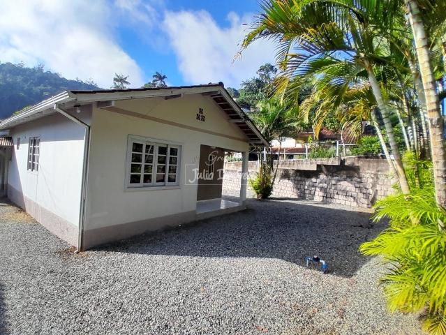 Casa aluguel em Região Geográfica Imediata de Brusque, Brusque