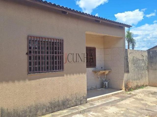 Casa venda em Região Geográfica Imediata de Águas Lindas de Goiás, Região Integrada de Desenvolvimento do Distrito Federal e Entorno