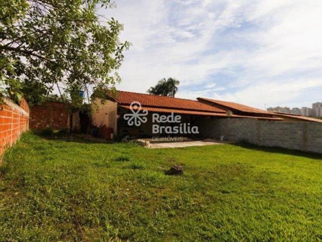 Casa venda em Região Geográfica Imediata do Distrito Federal, Região Integrada de Desenvolvimento do Distrito Federal e Entorno