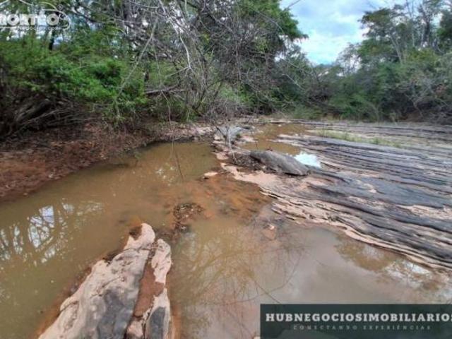 Casa venda em Região Geográfica Imediata de Montes Claros, Montes Claros