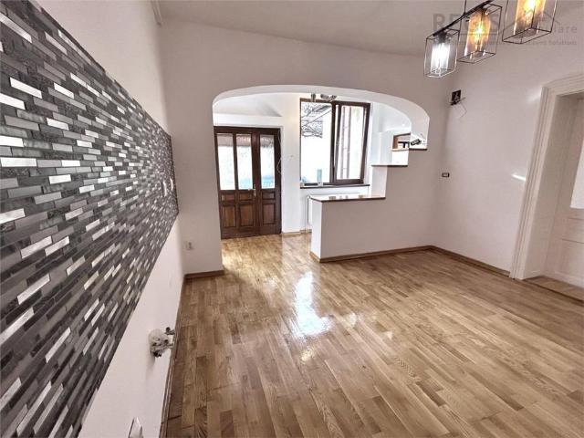 Casă închirieri în Brașov