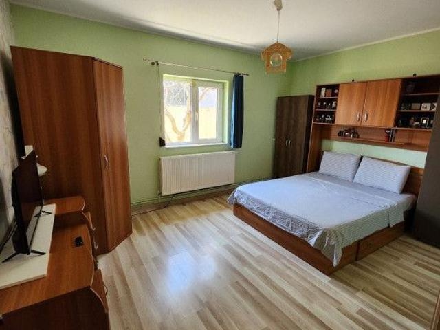 Casă vânzări